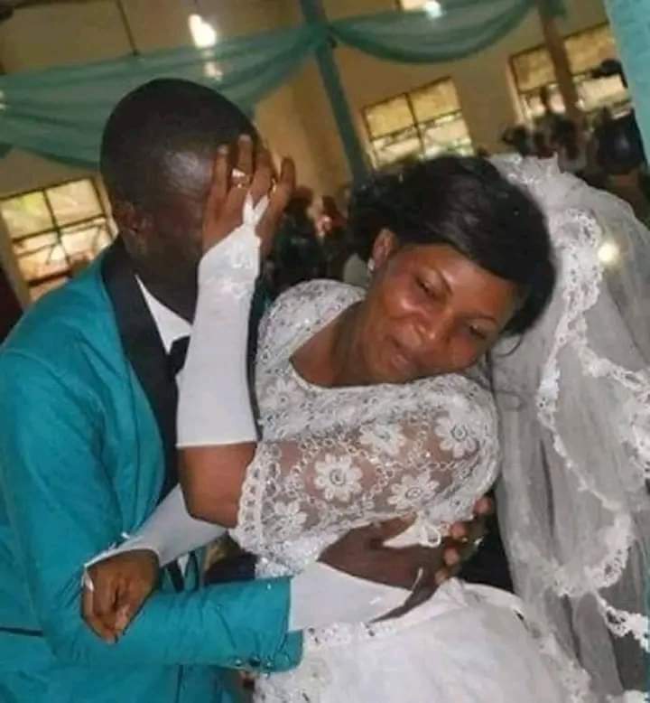 BRIDE “REFUSES” TO KISS HUSBAND ON THEIR WEDDING&nbsp;DAY