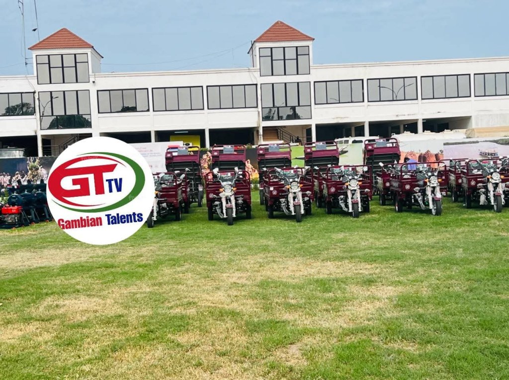 PRESIDENT BARROW PRESIDES OVER PRESENTATION OF QATAR CHARITY&nbsp;DONATIONS